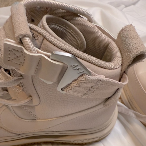 Nike Air lug sole high top - Picture 5 of 8